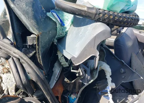 2000 Toyota Tacoma Xtracab Prerunner из США, поврежденный, VIN 4TASN92N4YZ627410